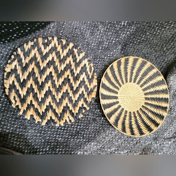 Black and Tan Woven Decorative Plates/ Baskets - Picture 1 of 8